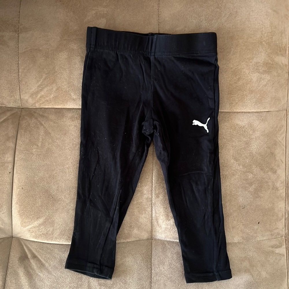 77. Puma girl leggings